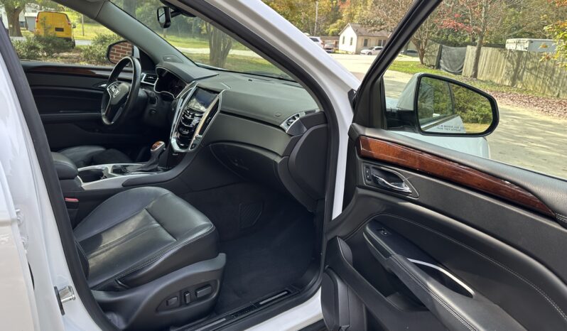 
								2015 Cadillac srx Luxury Collection full									