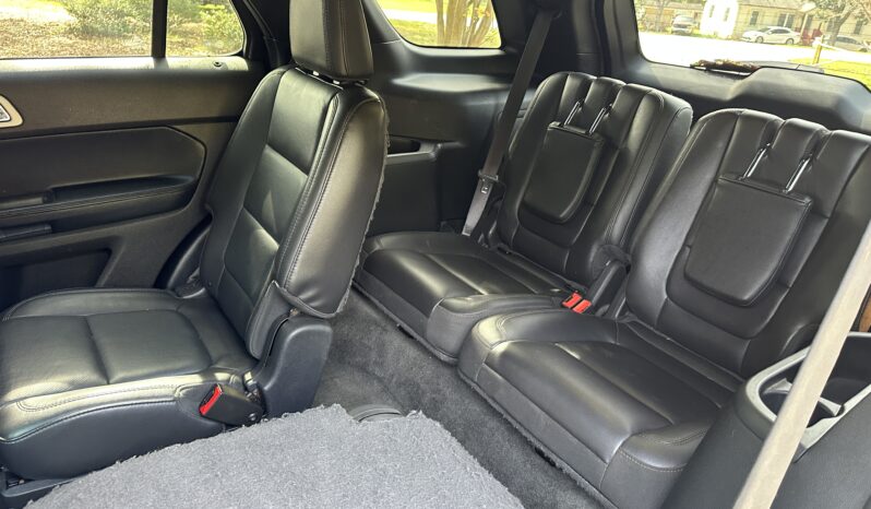 
								2016 Ford Explorer full									