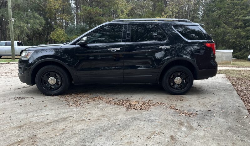 
								2016 Ford Explorer full									