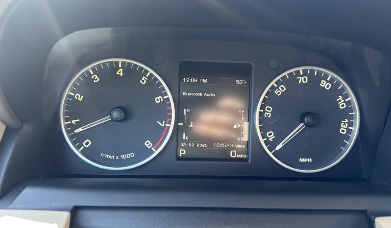 
								2015 Land Rover LR4 HSE LUX full									