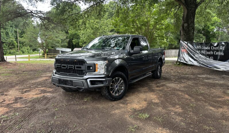 2018 Ford F150 Supercrew cab XLT Pickup 4D 5 1/2 ft