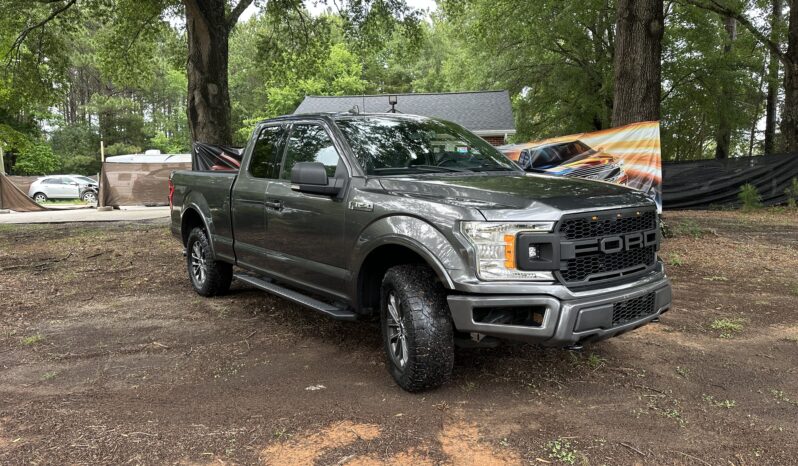 2018 Ford F150 Supercrew cab XLT Pickup 4D 5 1/2 ft