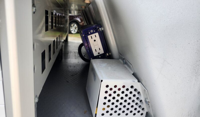 
								2015 Ford Transit Connect XL full									