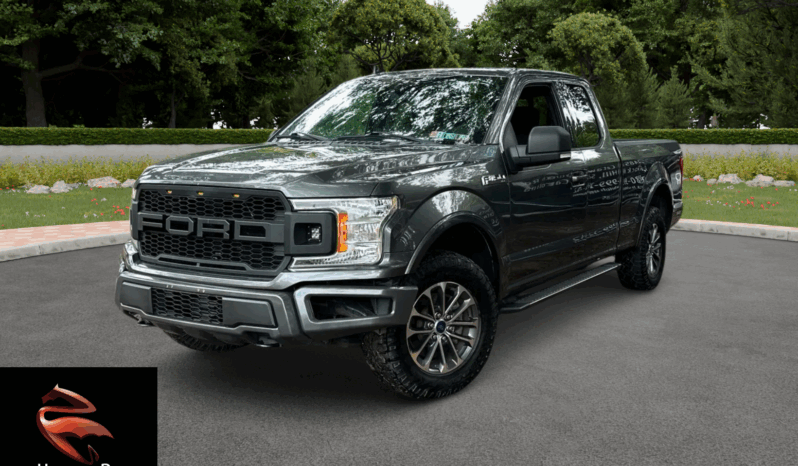 2018 Ford F150 Supercrew cab XLT Pickup 4D 5 1/2 ft