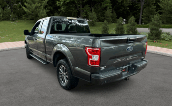 2018 Ford F150 Supercrew cab XLT Pickup 4D 5 1/2 ft