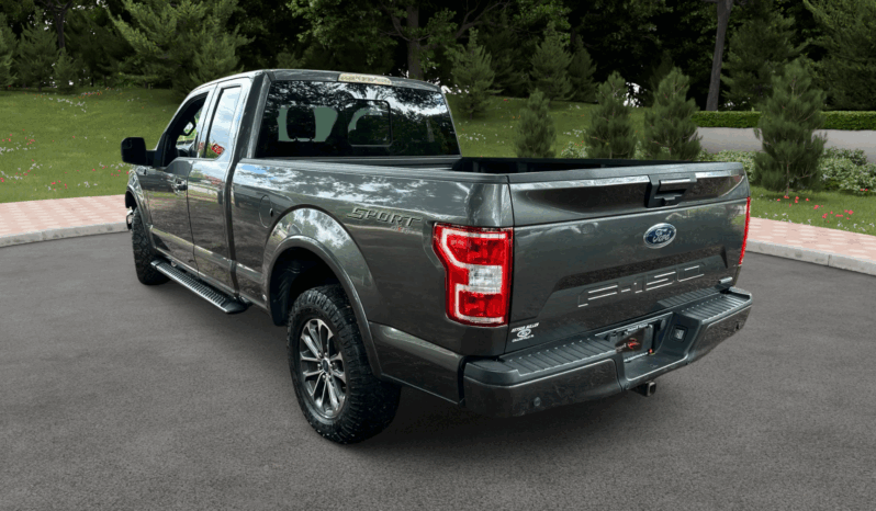 2018 Ford F150 Supercrew cab XLT Pickup 4D 5 1/2 ft