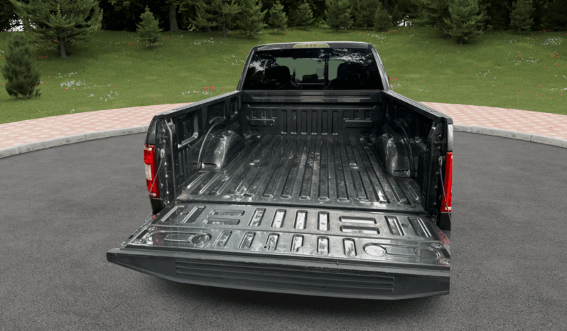 2018 Ford F150 Supercrew cab XLT Pickup 4D 5 1/2 ft