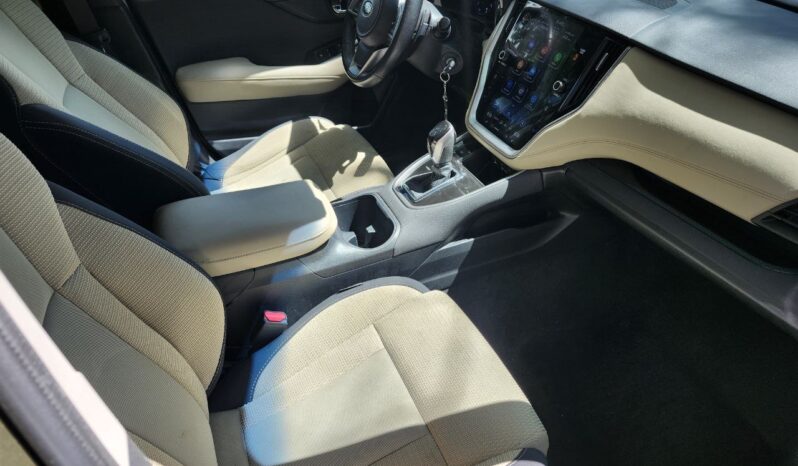 
								2022 Subaru Outback 2.5i Premium Wagon full									
