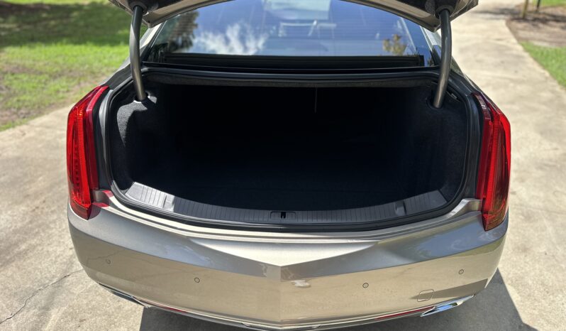 
								2017 Cadillac XTS Luxury full									